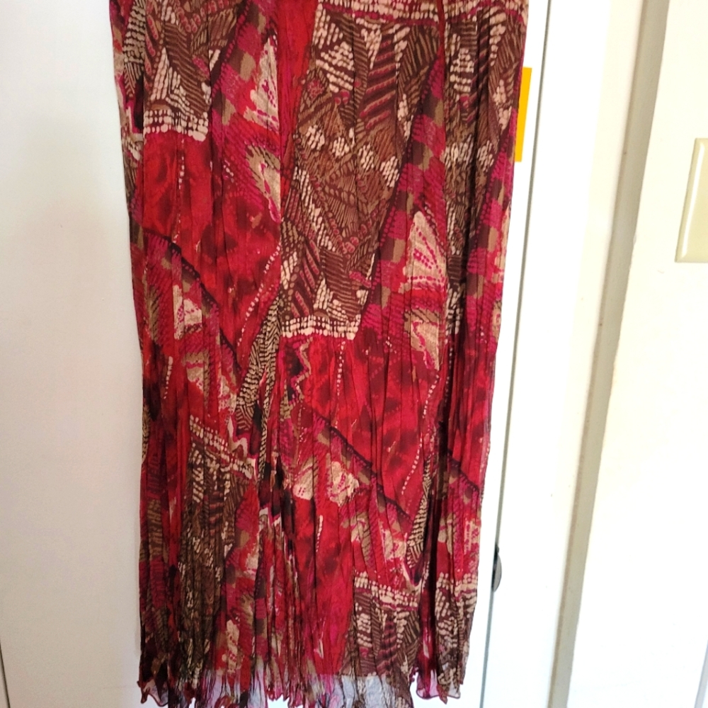 Ruby Rd crinkle Skirt